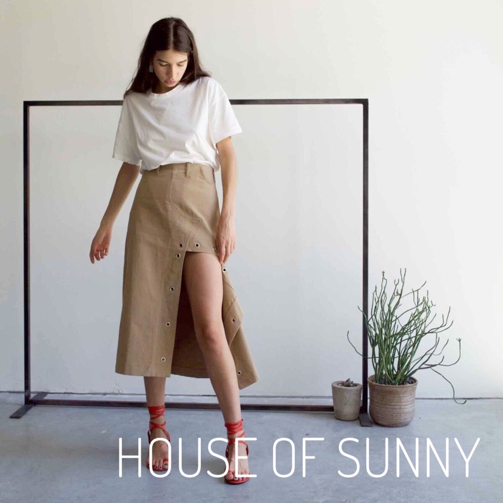 HOUSE OF SUNNY • eyelet skirt in wicker